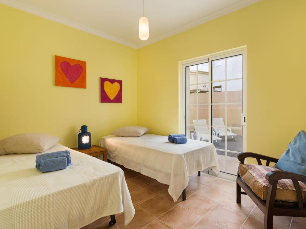 Holiday Home Sunny Home By Interhome ペラ エクステリア 写真